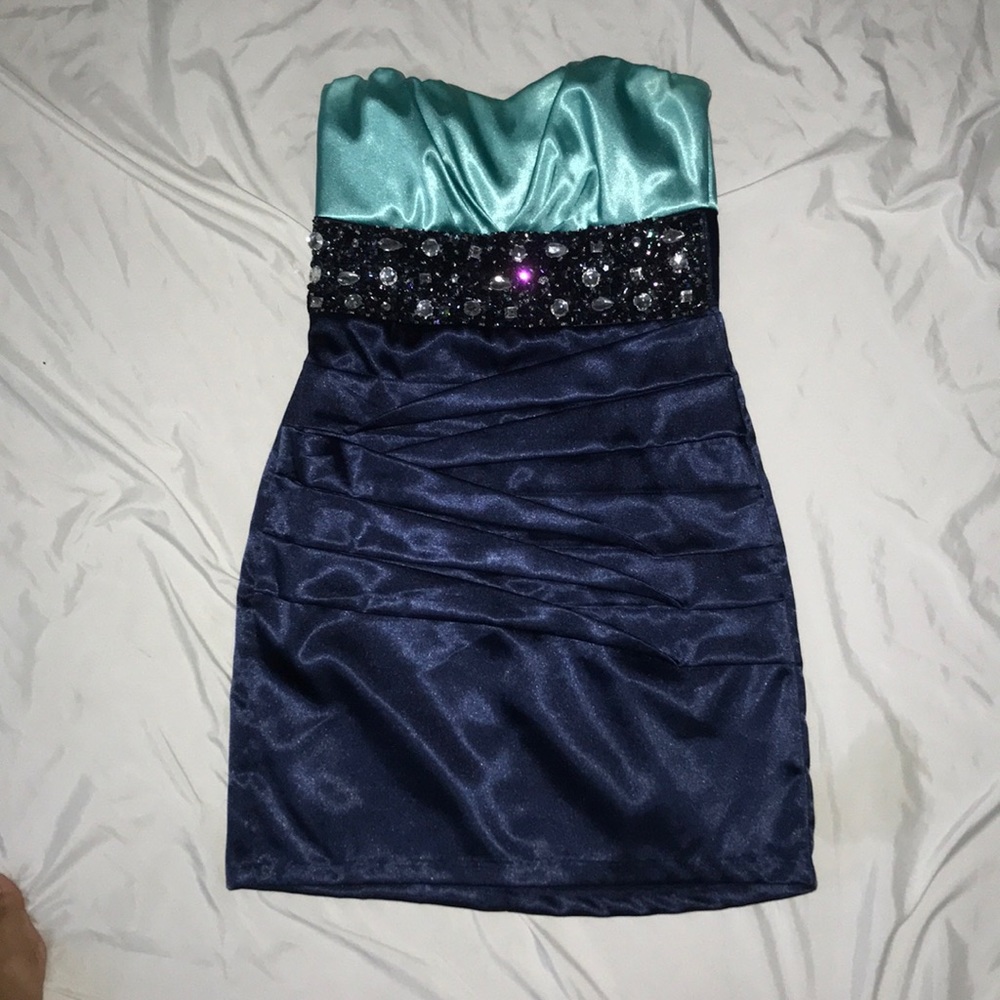 Juniors Party Dress